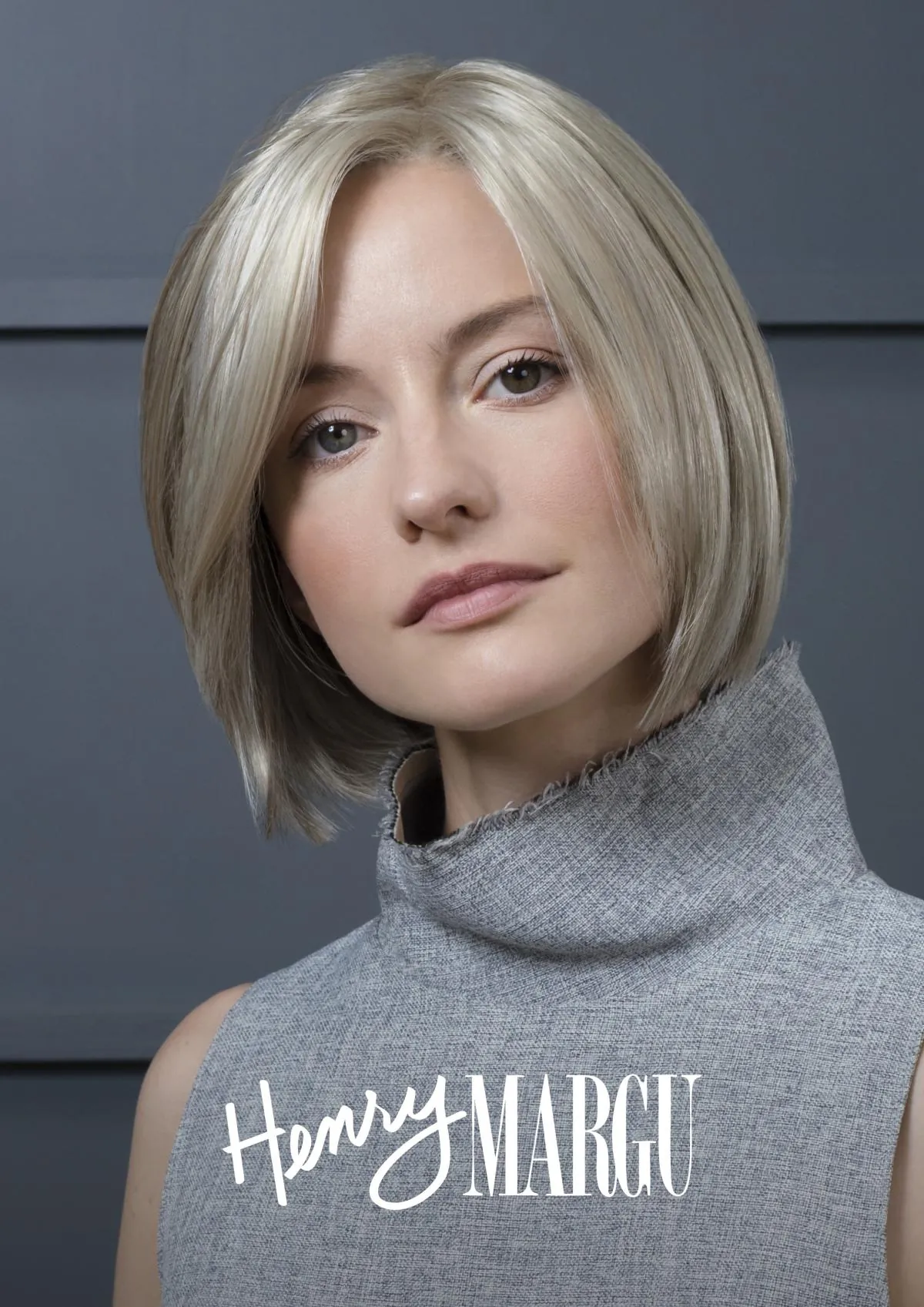 Perruque carré lisse blond cendré